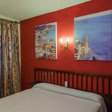 El Cid Hotel *