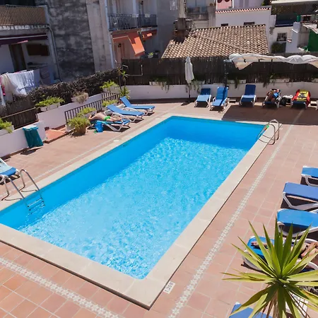 El Cid Hotel *