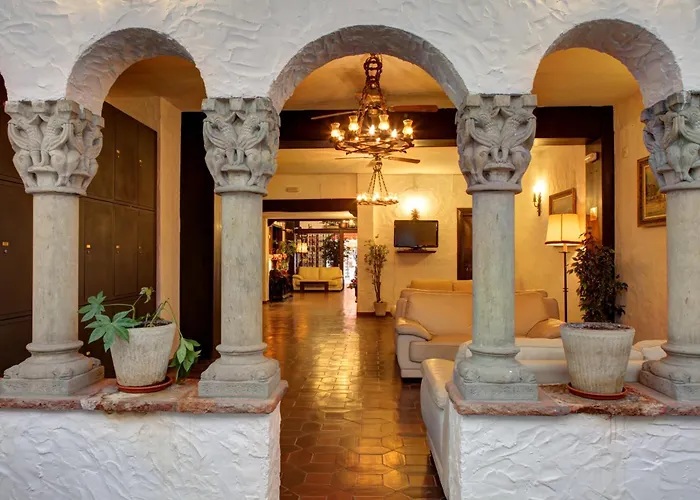Hotel El Cid *